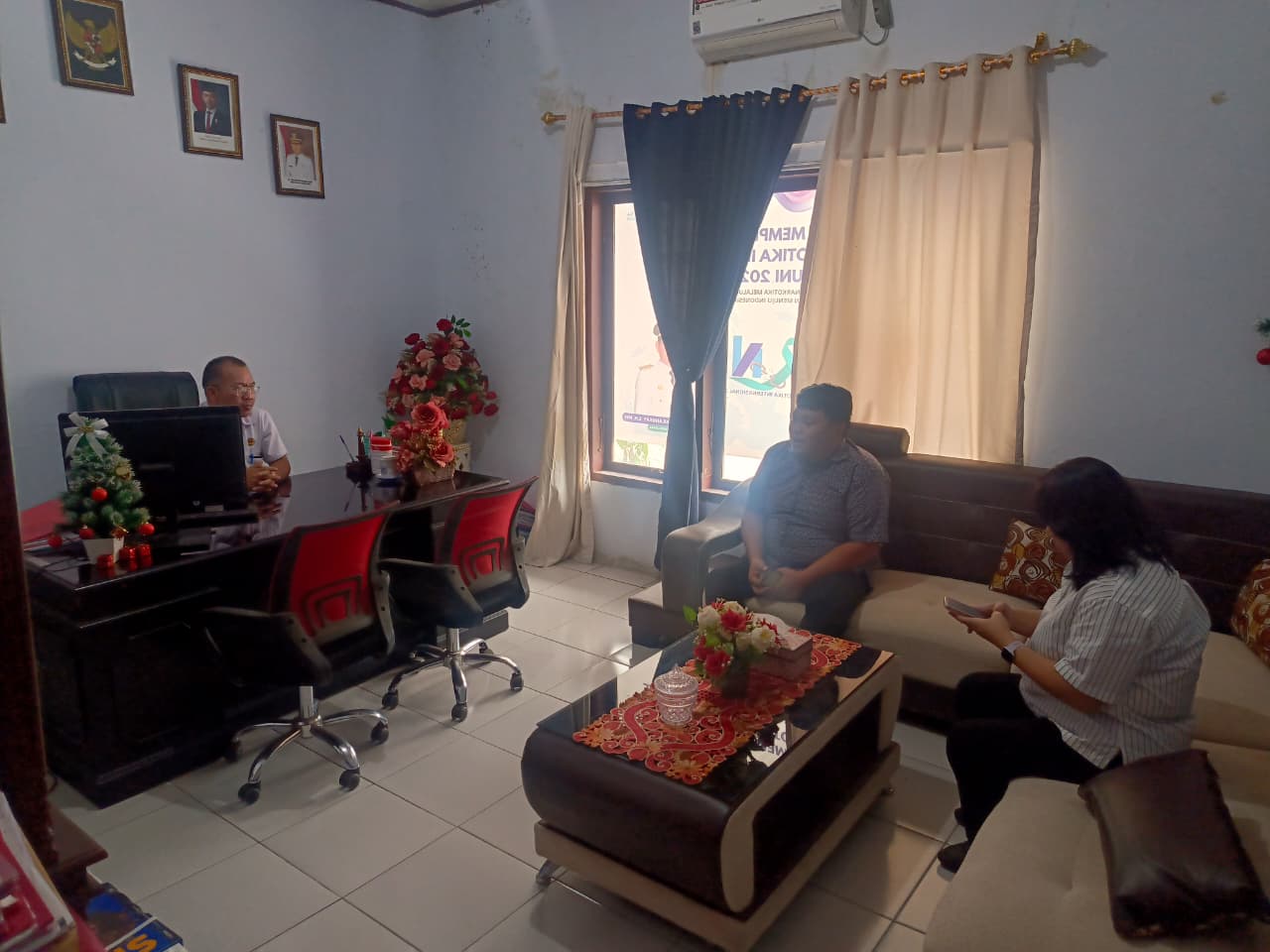 Bawaslu Minahasa melaksanakan Koordinasi dengan Dinas Pendidikan Sulut Cabang Dinas Tomohon-Minahasa (8/10/2025)